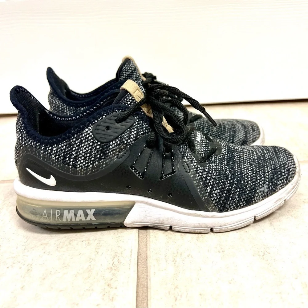 Nike Air Max Sequent 3 Black White-Dark Grey women’s size 7.5